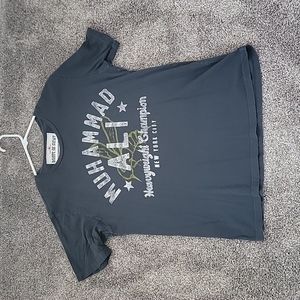 vintage Mens, large, black, Roots of Fight Muhammad Ali ’74 Shirt